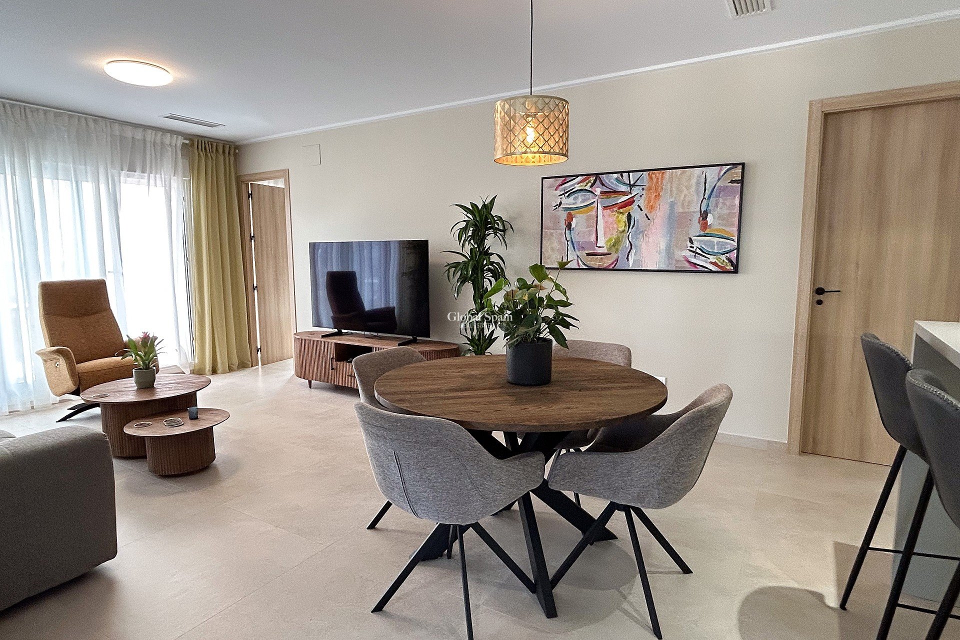 Resale - APARTMENT -
EL RASO - Costa Blanca