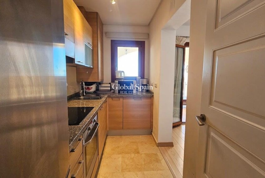 Resale - APARTMENT -
El Valle Golf Resort - Inland
