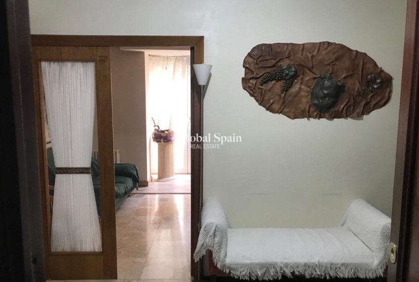 Resale - APARTMENT -
ELCHE - Costa Blanca