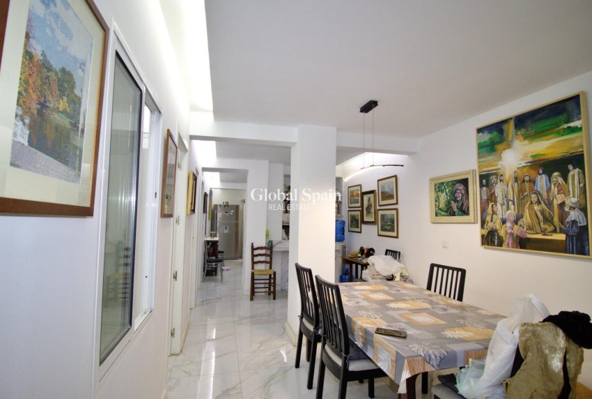 Resale - APARTMENT -
ELCHE - Plaza Crevillente-juzgados