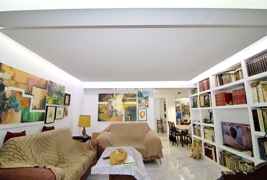 Resale - APARTMENT -
ELCHE - Plaza Crevillente-juzgados