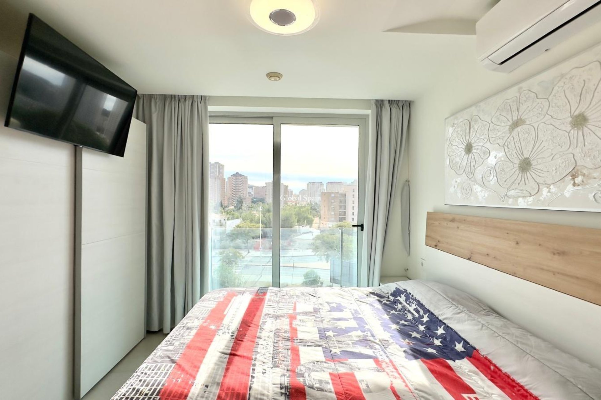 Resale - APARTMENT -
FINESTRAT