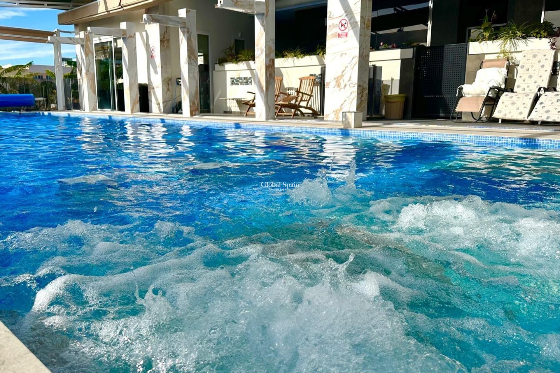 Resale - APARTMENT -
FINESTRAT