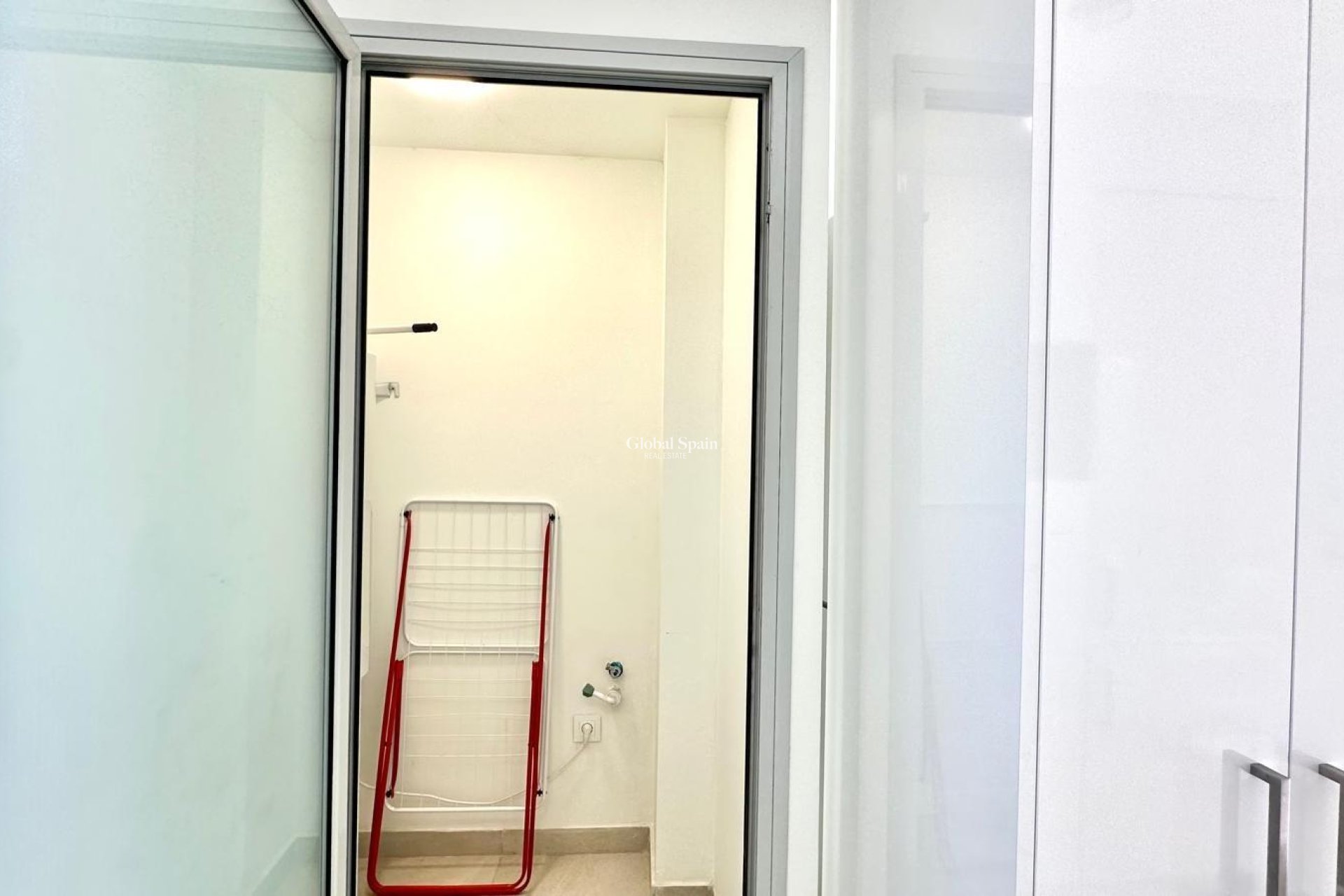 Resale - APARTMENT -
FINESTRAT