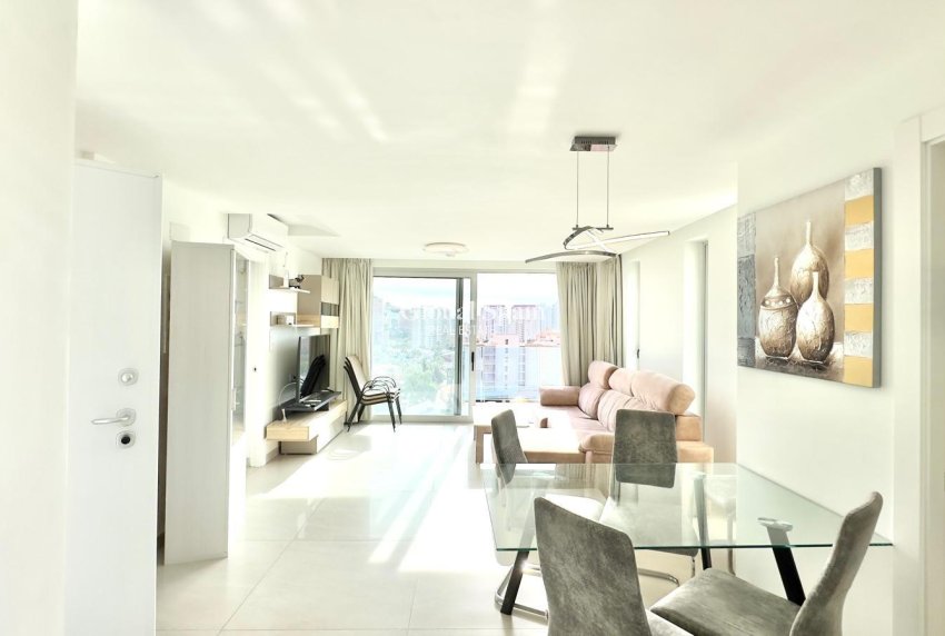 Resale - APARTMENT -
FINESTRAT