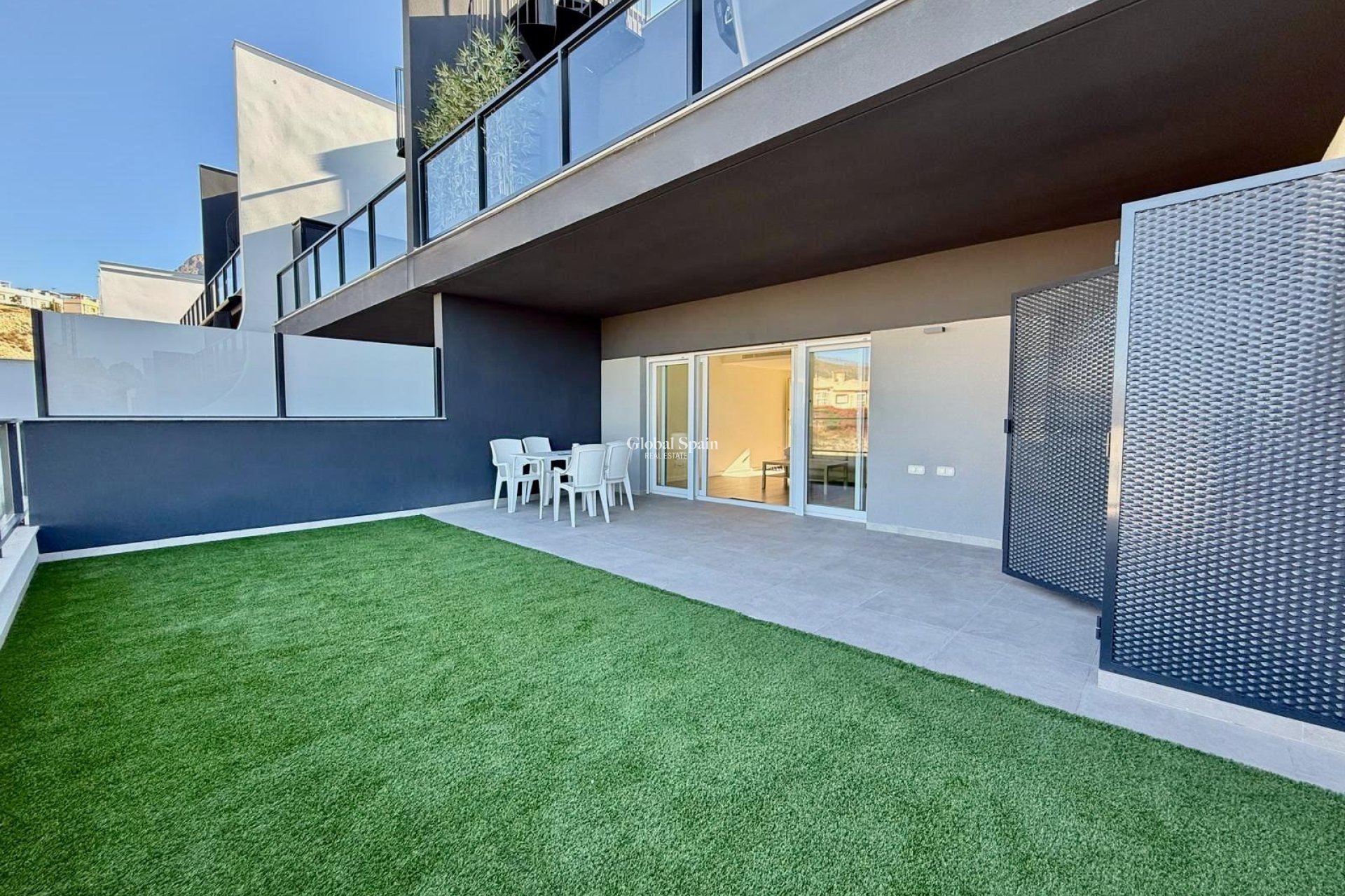 Resale - APARTMENT -
FINESTRAT