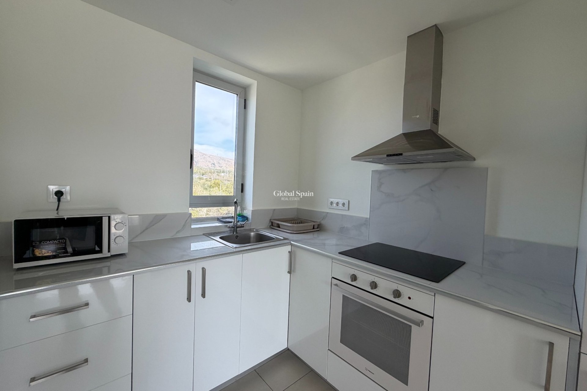 Resale - APARTMENT -
FINESTRAT