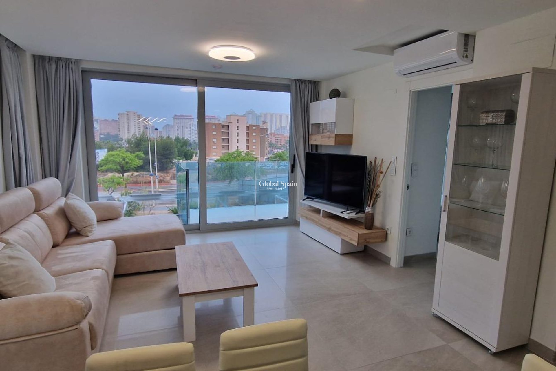 Resale - APARTMENT -
FINESTRAT