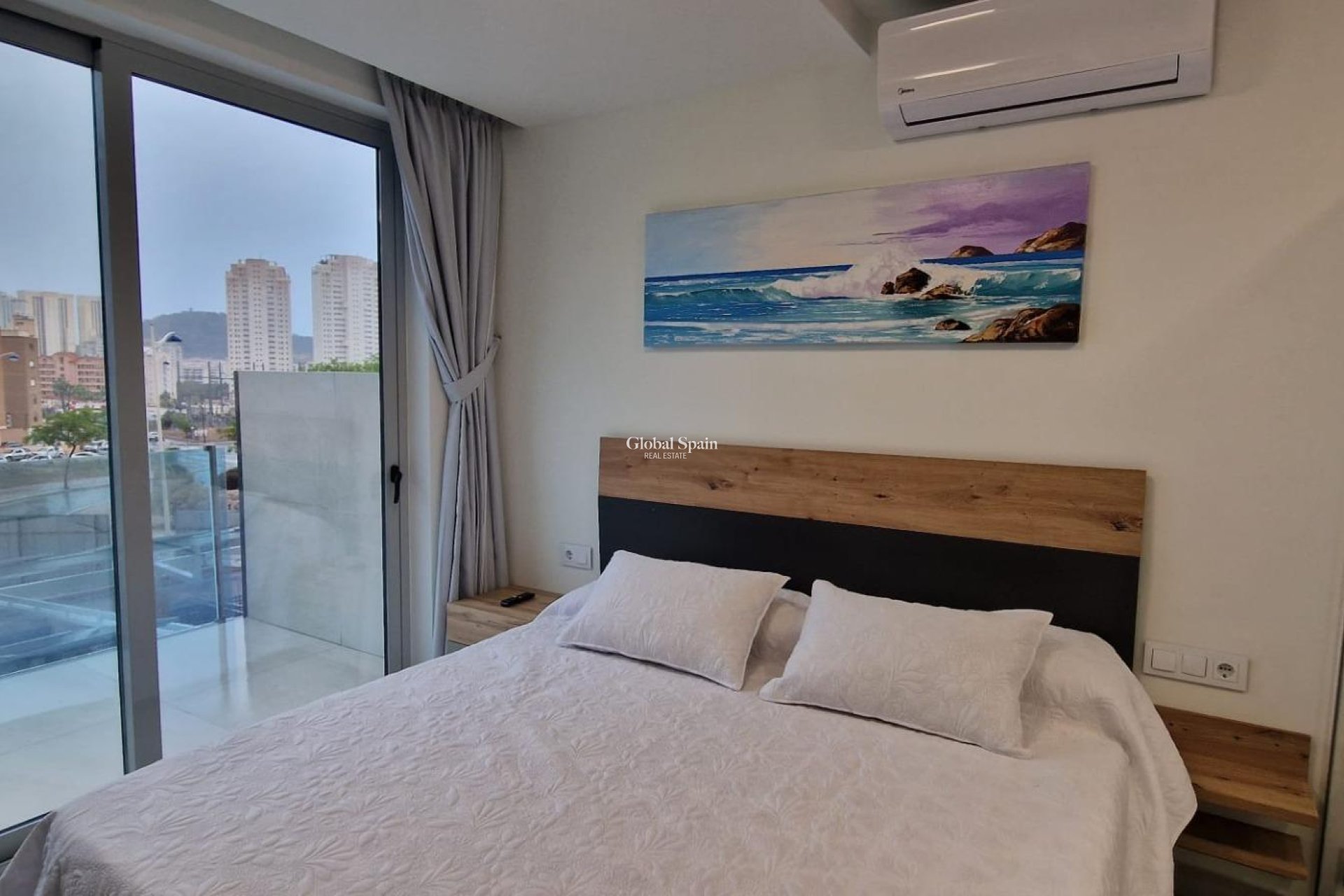 Resale - APARTMENT -
FINESTRAT