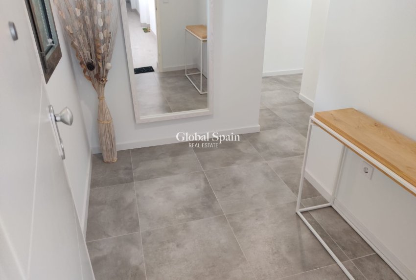 Resale - APARTMENT -
FINESTRAT