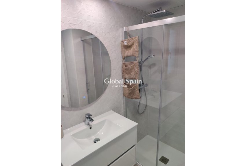 Resale - APARTMENT -
FINESTRAT