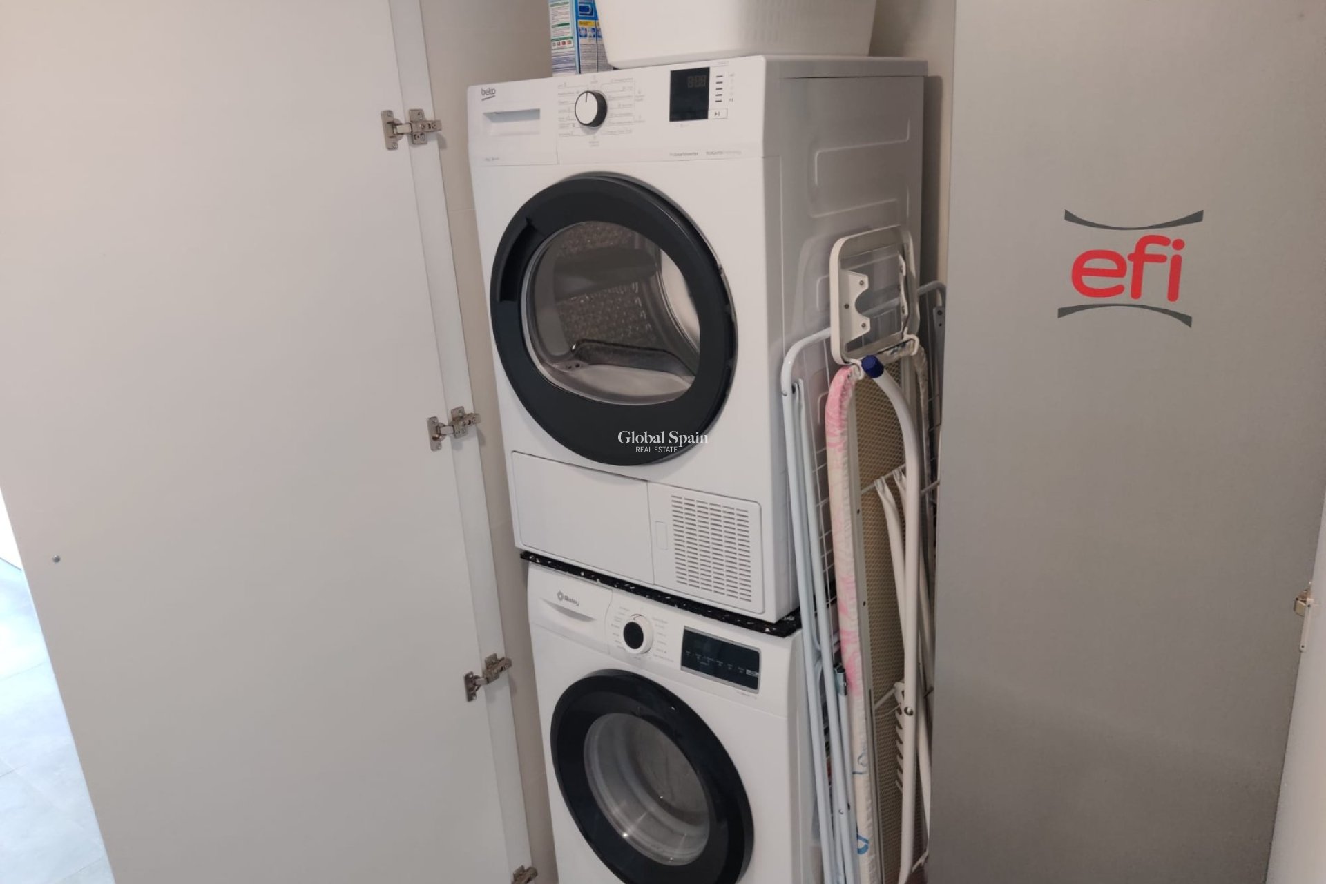 Resale - APARTMENT -
FINESTRAT