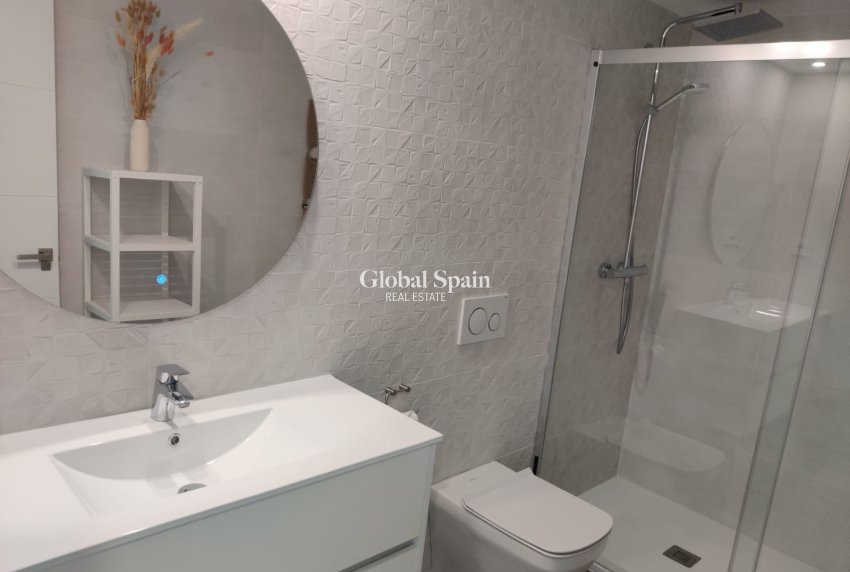 Resale - APARTMENT -
FINESTRAT