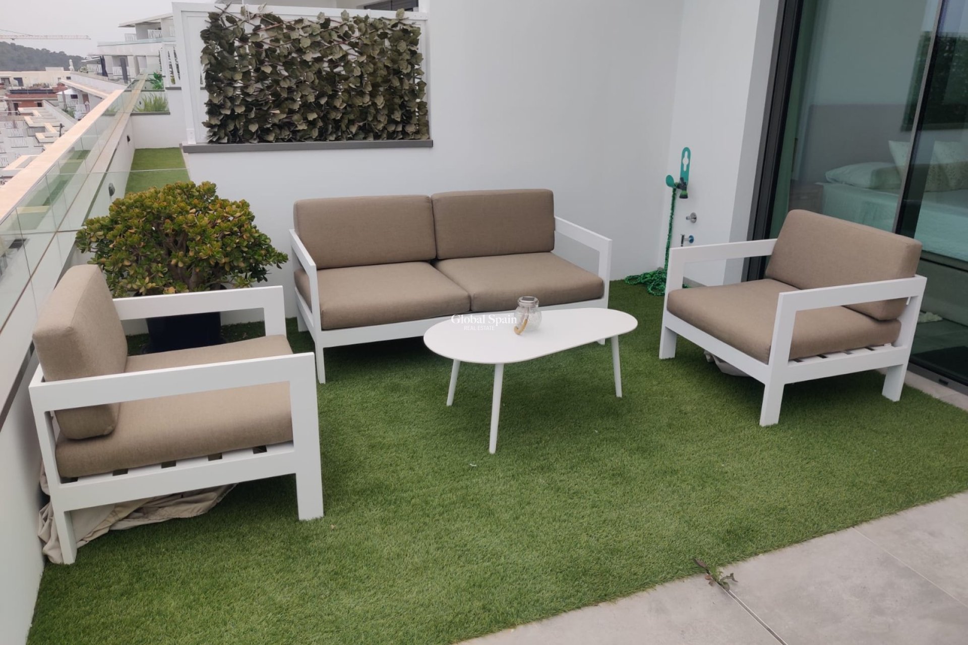 Resale - APARTMENT -
FINESTRAT