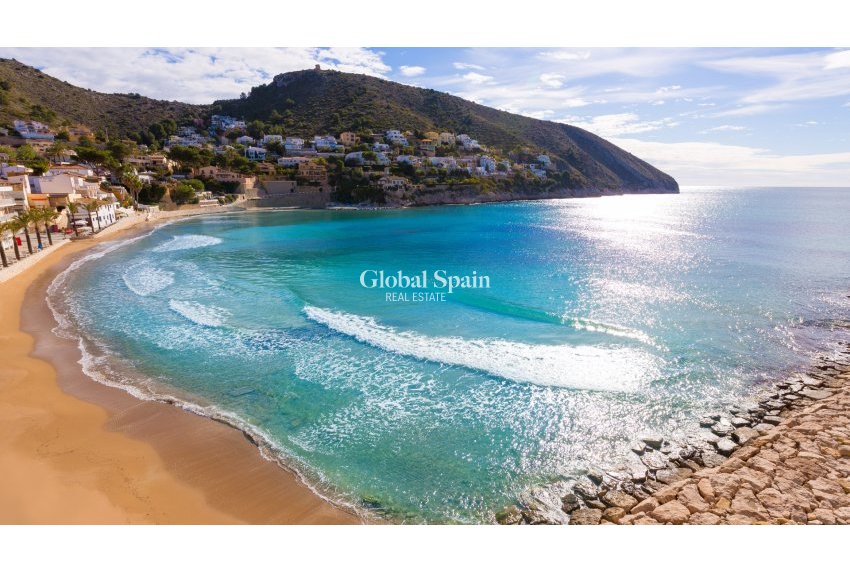 Resale - Apartment - Flat -
ALICANTE - Centro