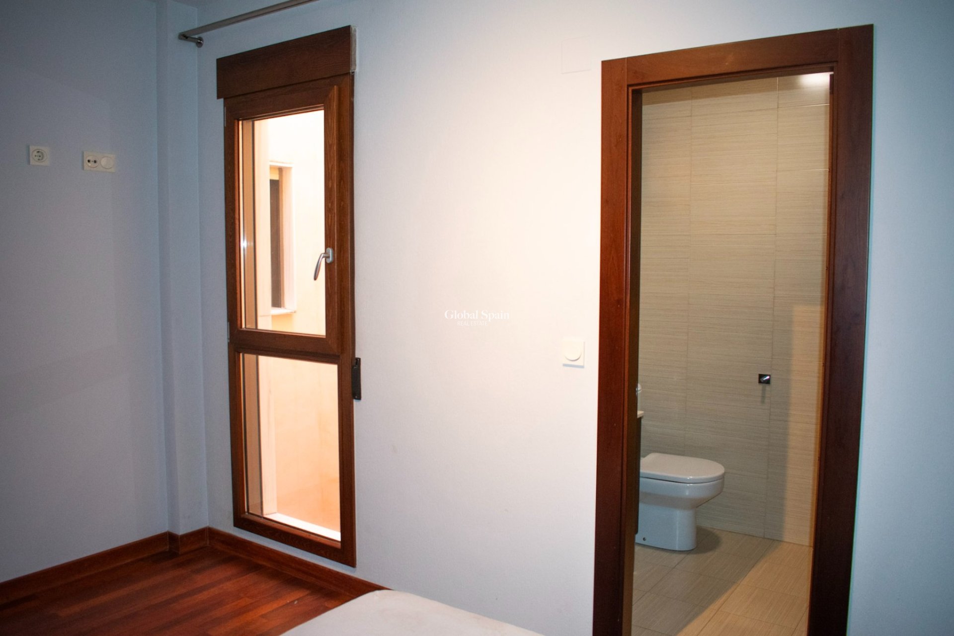 Resale - Apartment - Flat -
GUARDAMAR DEL SEGURA - Guardamar pueblo