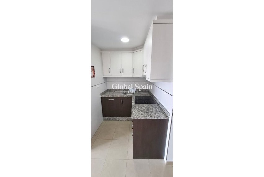 Resale - Apartment - Flat -
GUARDAMAR DEL SEGURA