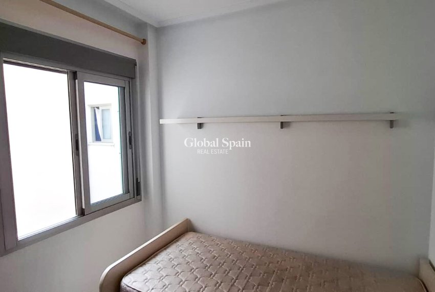 Resale - Apartment - Flat -
GUARDAMAR DEL SEGURA