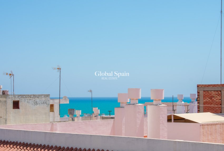 Resale - Apartment - Flat -
GUARDAMAR DEL SEGURA