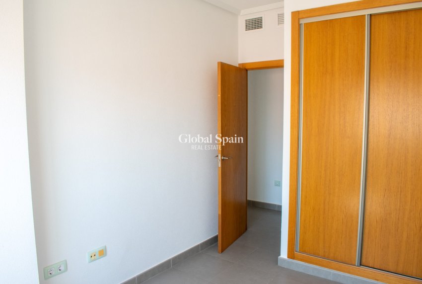 Resale - Apartment - Flat -
GUARDAMAR DEL SEGURA