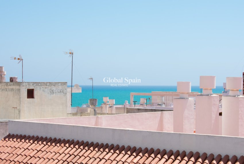 Resale - Apartment - Flat -
GUARDAMAR DEL SEGURA