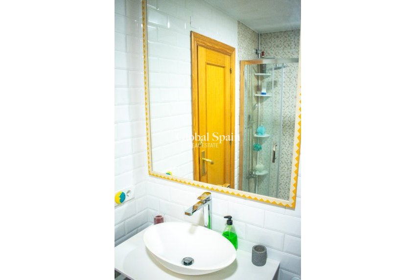 Resale - Apartment - Flat -
ORIHUELA COSTA - Playa Flamenca