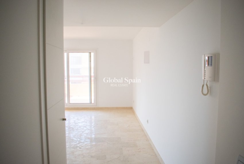 Resale - Apartment - Flat -
ORIHUELA COSTA - Punta Prima