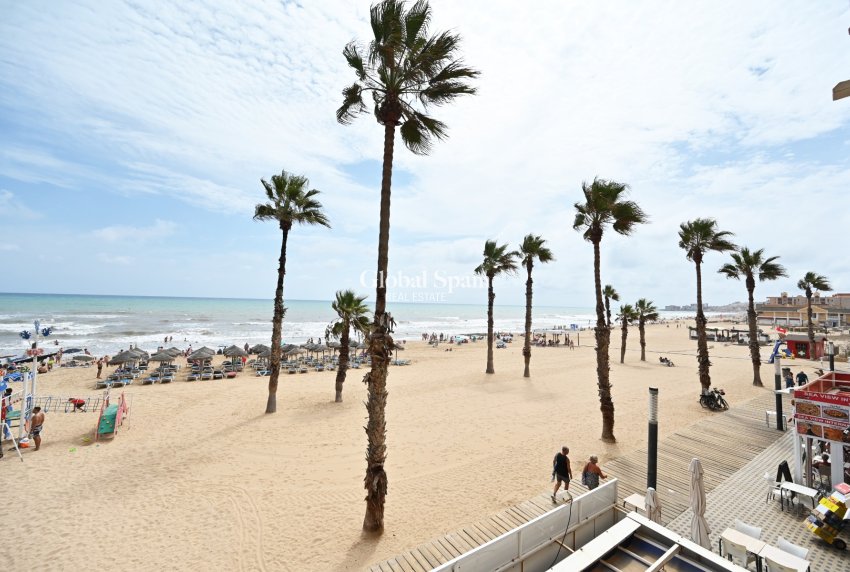 Resale - Apartment - Flat -
TORREVIEJA - La Mata