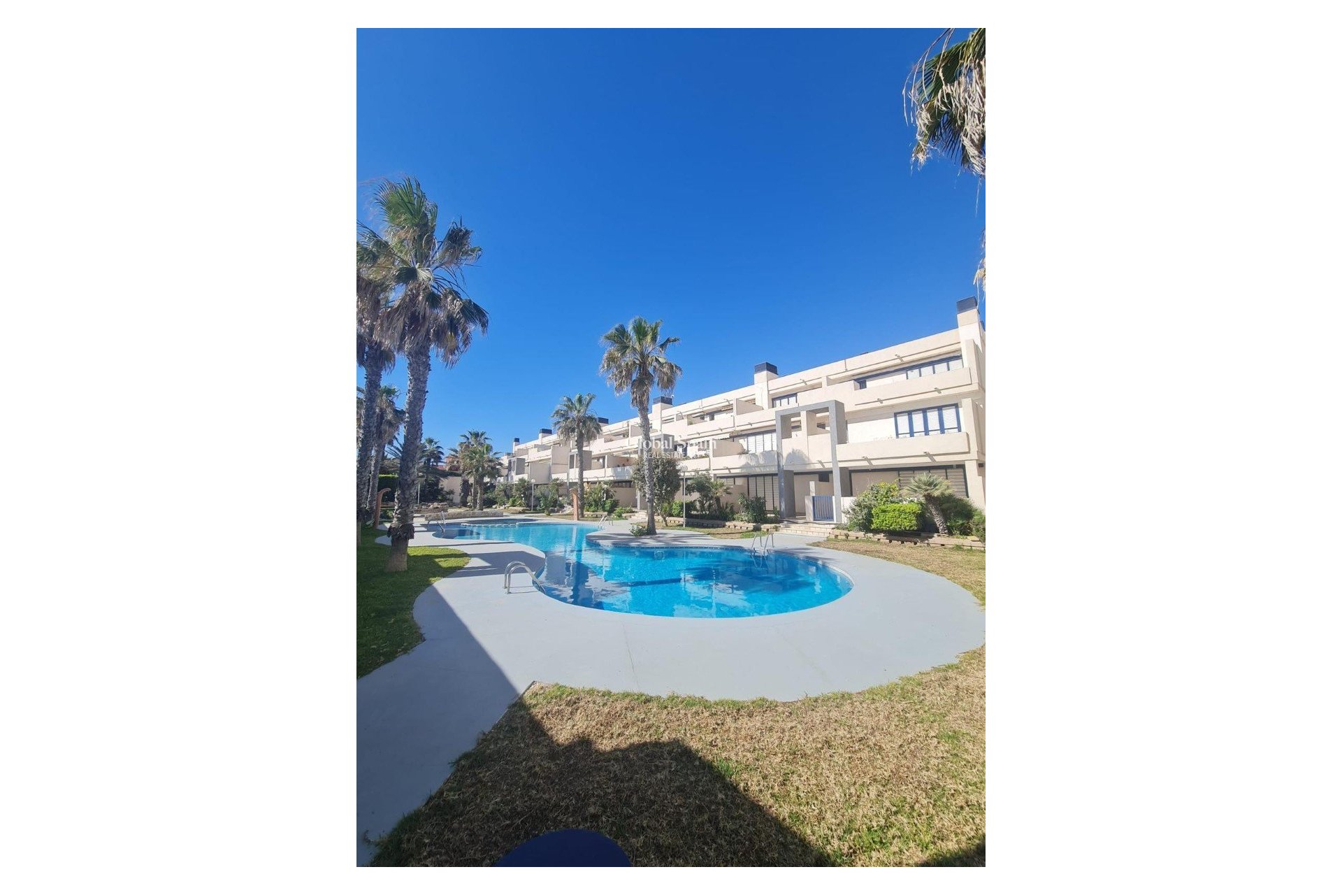 Resale - Apartment - Flat -
TORREVIEJA - La Mata