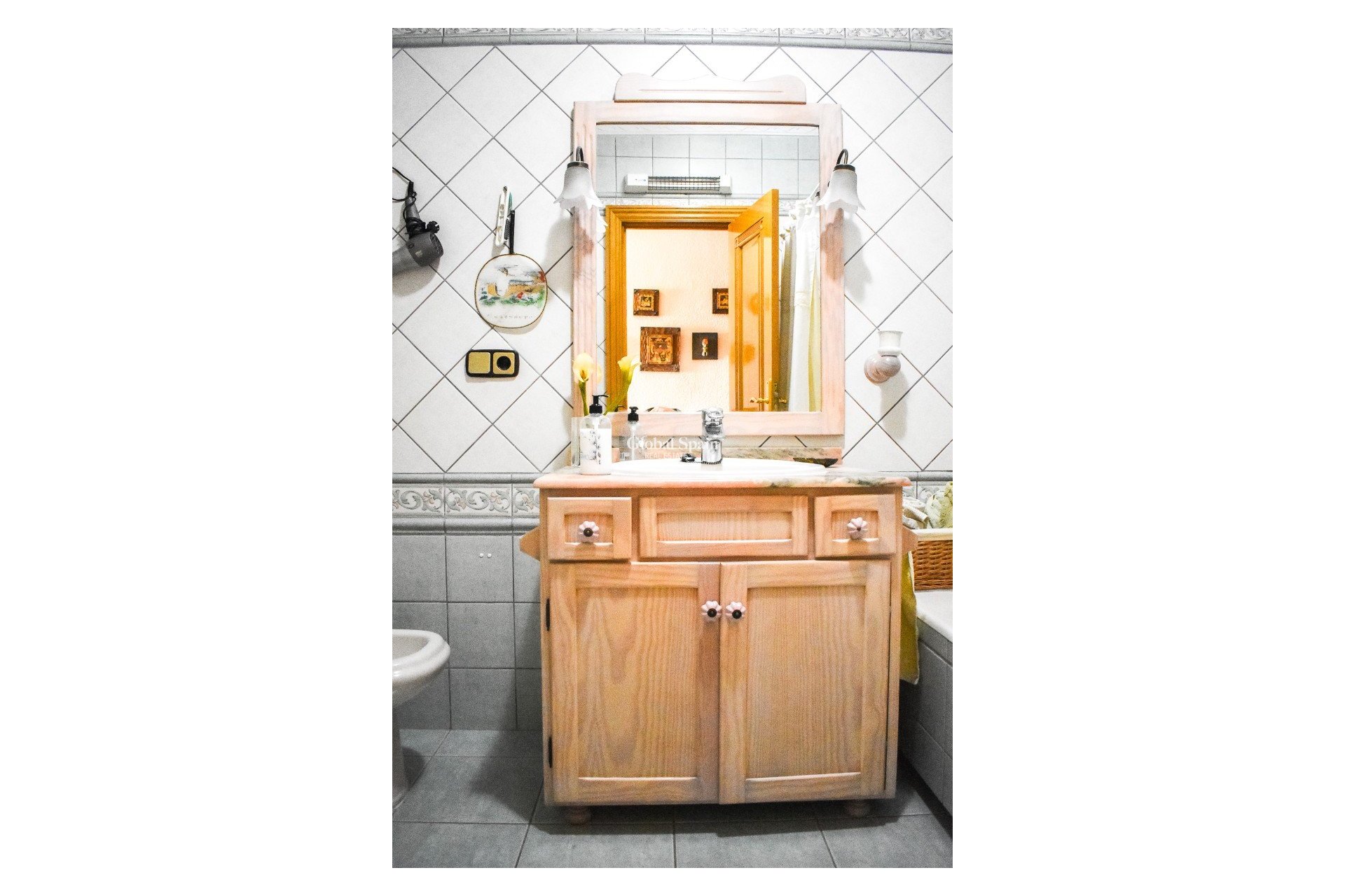 Resale - Apartment - Flat -
TORREVIEJA - Torrevieja Centro