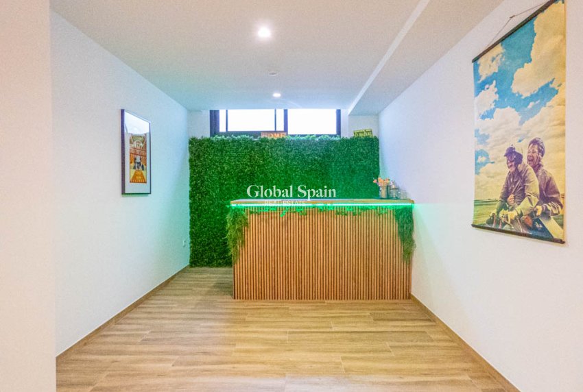 Resale - APARTMENT -
FONT DEL LLOP - Font del Llop