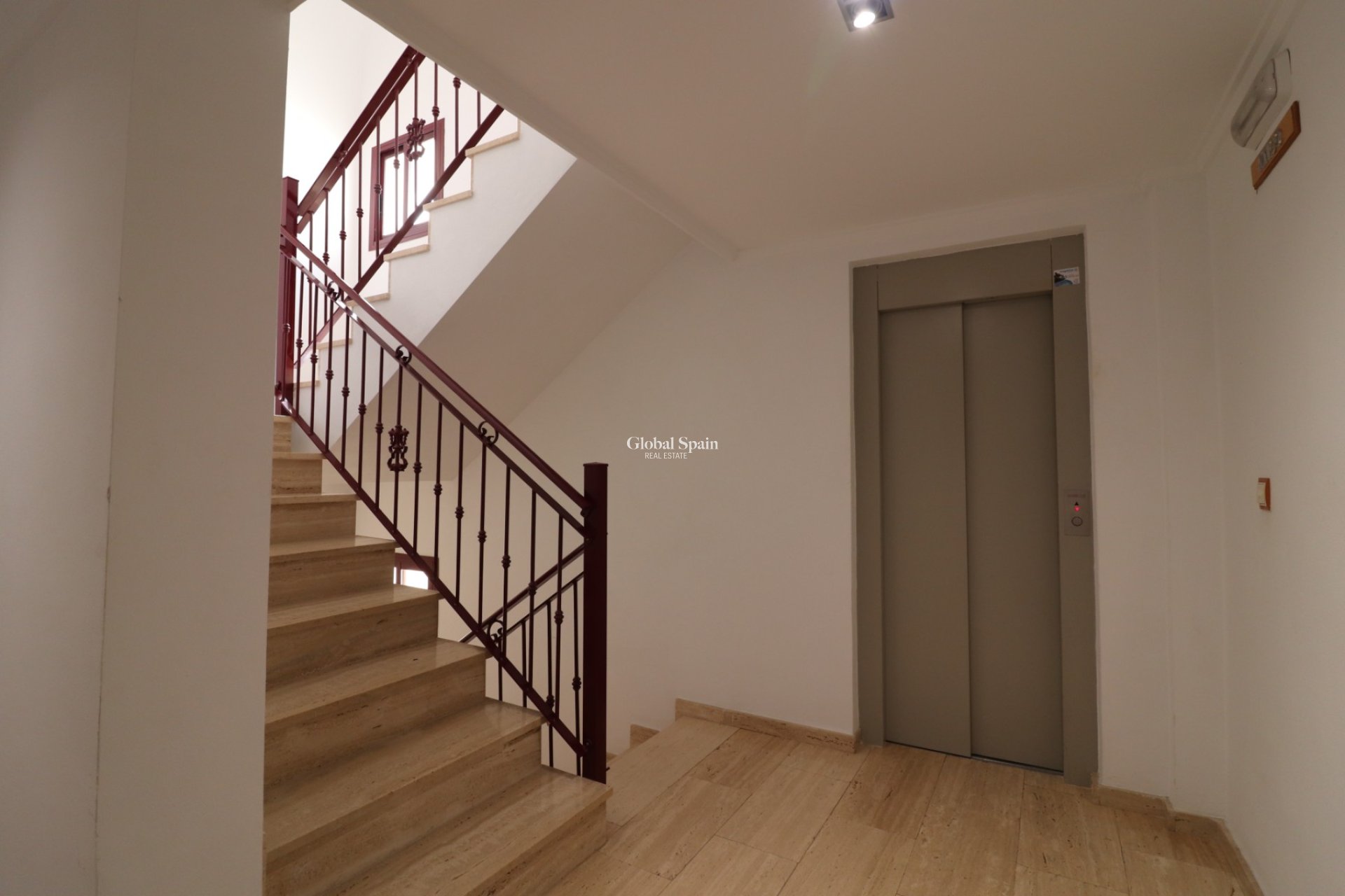 Resale - APARTMENT -
Formentera del Segura - Formentera - Village