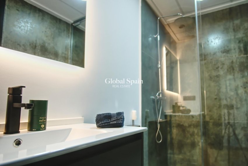 Resale - APARTMENT -
Formentera del Segura - Pueblo 5