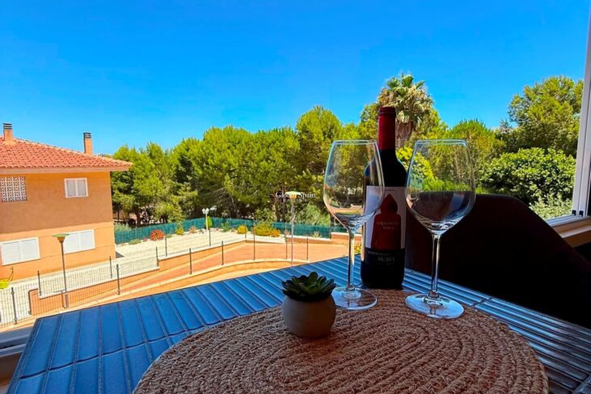 Resale - APARTMENT -
GRAN ALACANT - Costa Blanca