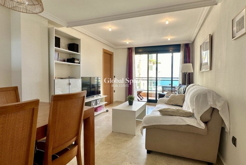 Resale - APARTMENT -
GUARDAMAR DEL SEGURA - Beach Guardamar