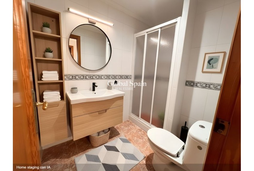 Resale - APARTMENT -
GUARDAMAR DEL SEGURA - Beach Guardamar