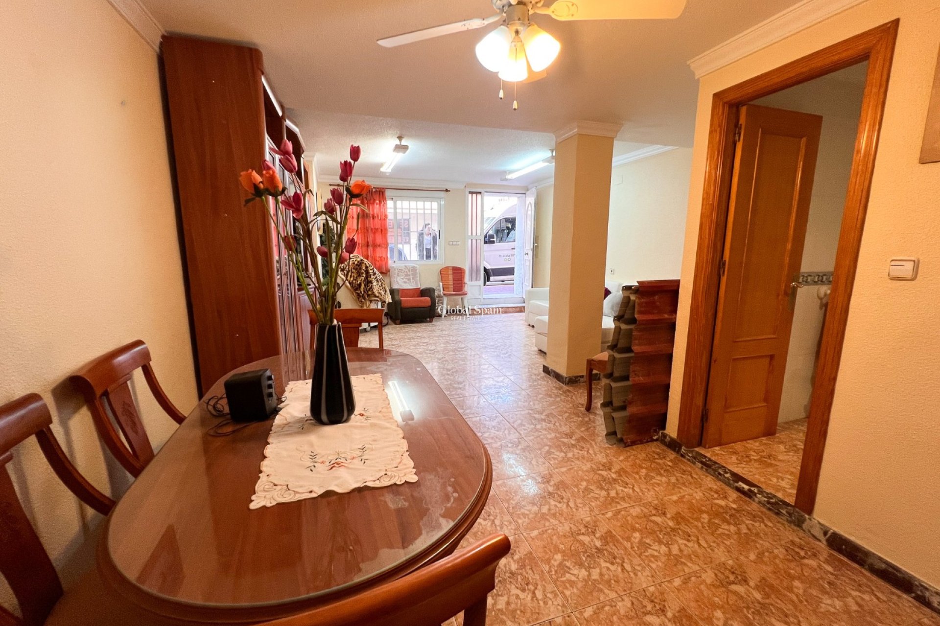 Resale - APARTMENT -
GUARDAMAR DEL SEGURA - Beach Guardamar