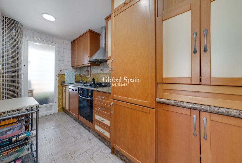 Resale - APARTMENT -
GUARDAMAR DEL SEGURA - Costa Blanca