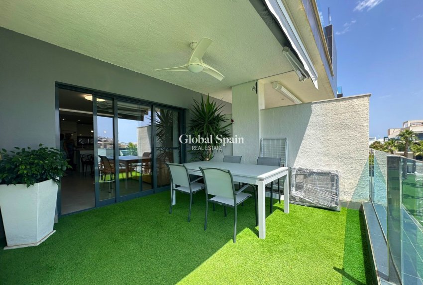 Resale - APARTMENT -
GUARDAMAR DEL SEGURA - Costa Blanca