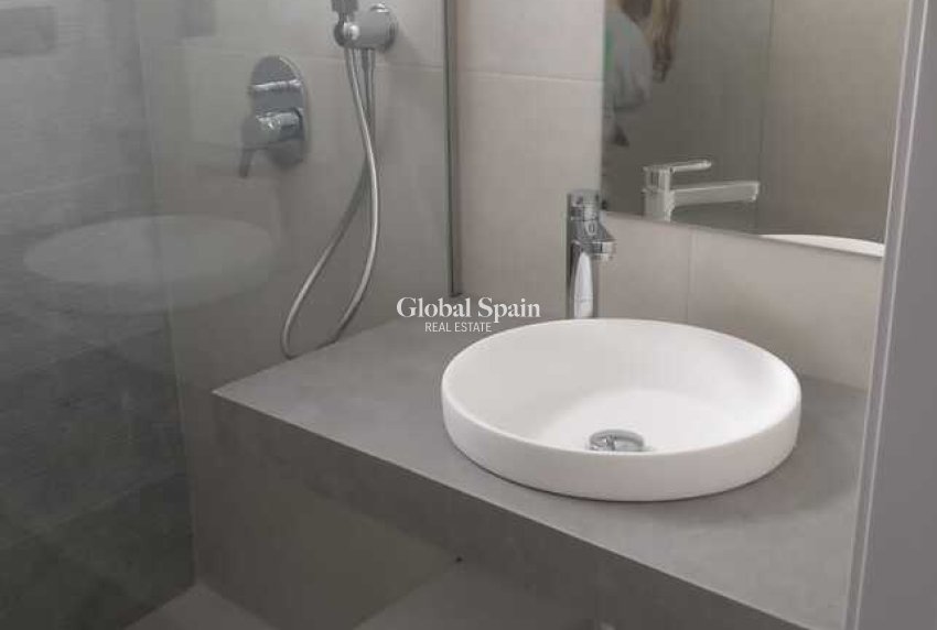 Resale - APARTMENT -
GUARDAMAR DEL SEGURA - Costa Blanca