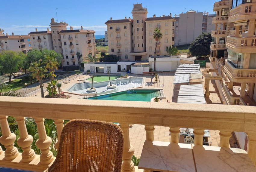Resale - APARTMENT -
GUARDAMAR DEL SEGURA - Costa Blanca