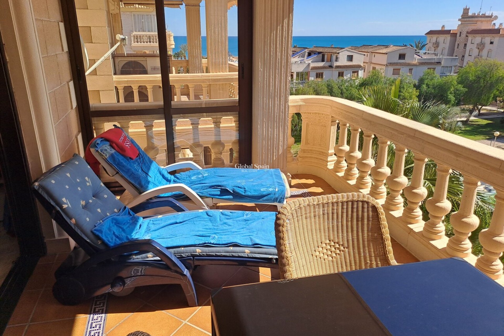 Resale - APARTMENT -
GUARDAMAR DEL SEGURA - Costa Blanca