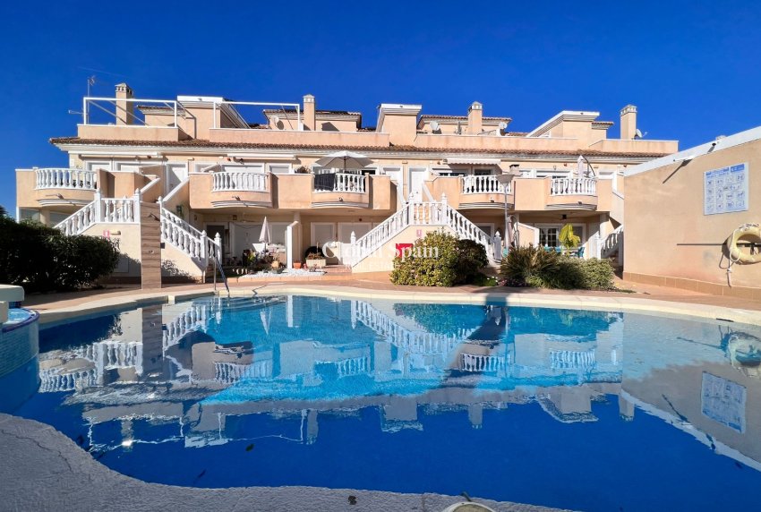 Resale - APARTMENT -
GUARDAMAR DEL SEGURA - Costa Blanca