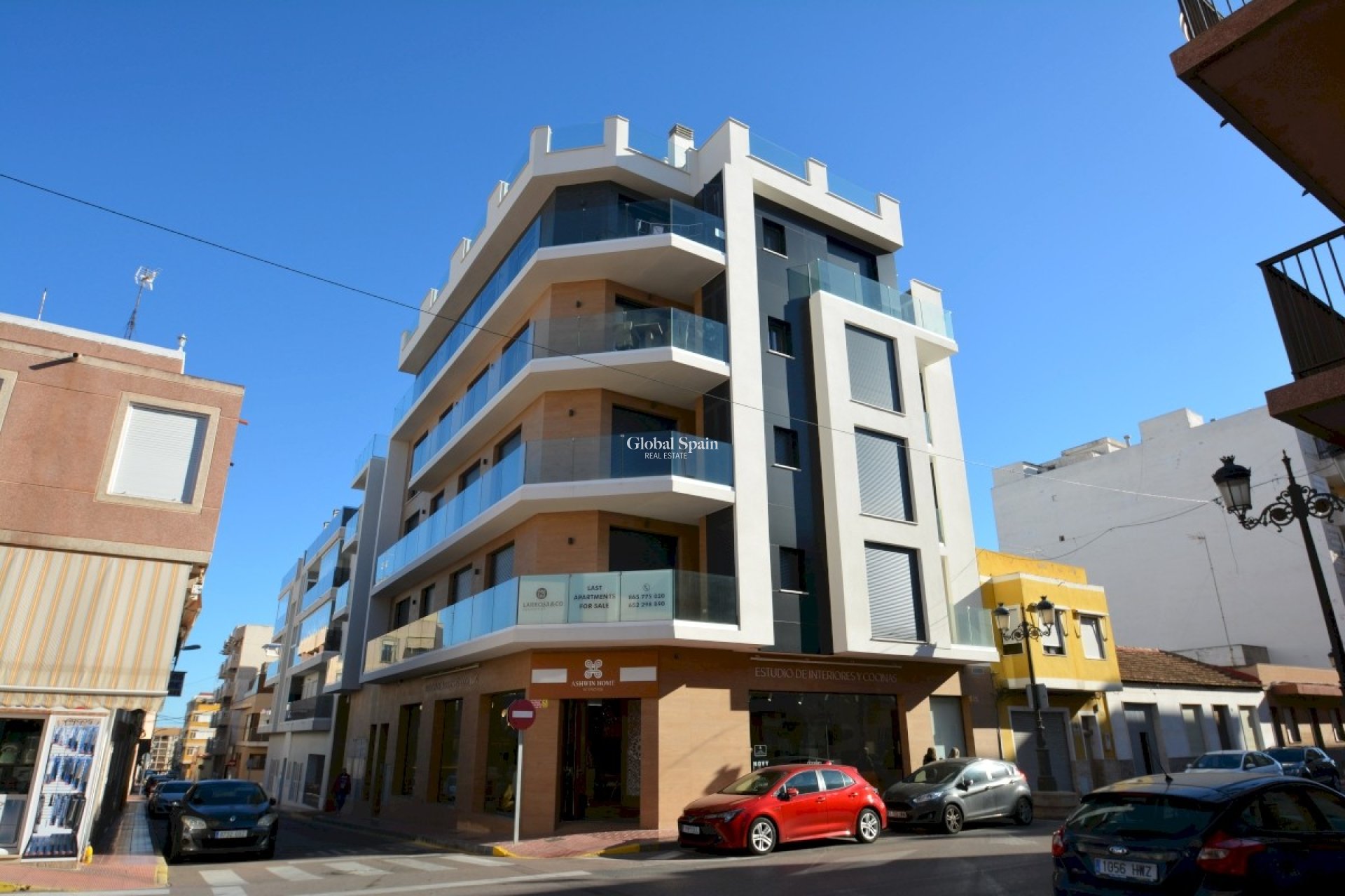 Resale - APARTMENT -
GUARDAMAR DEL SEGURA - Costa Blanca