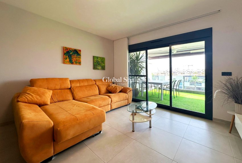 Resale - APARTMENT -
GUARDAMAR DEL SEGURA - Costa Blanca