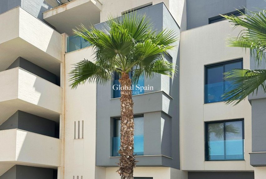 Resale - APARTMENT -
GUARDAMAR DEL SEGURA - Costa Blanca