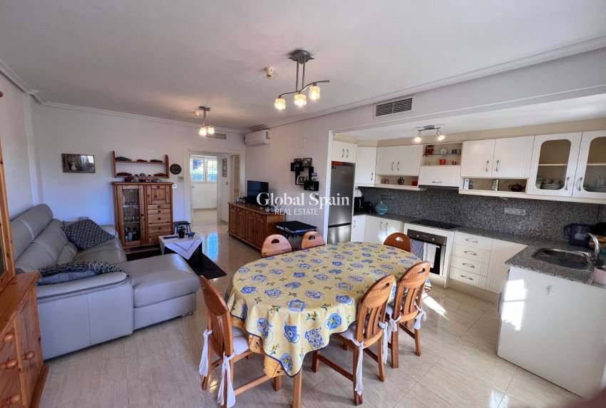 Resale - APARTMENT -
GUARDAMAR DEL SEGURA - Costa Blanca