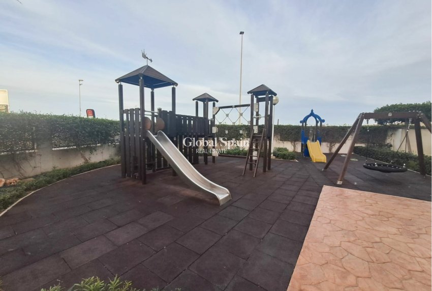 Resale - APARTMENT -
GUARDAMAR DEL SEGURA - Costa Blanca