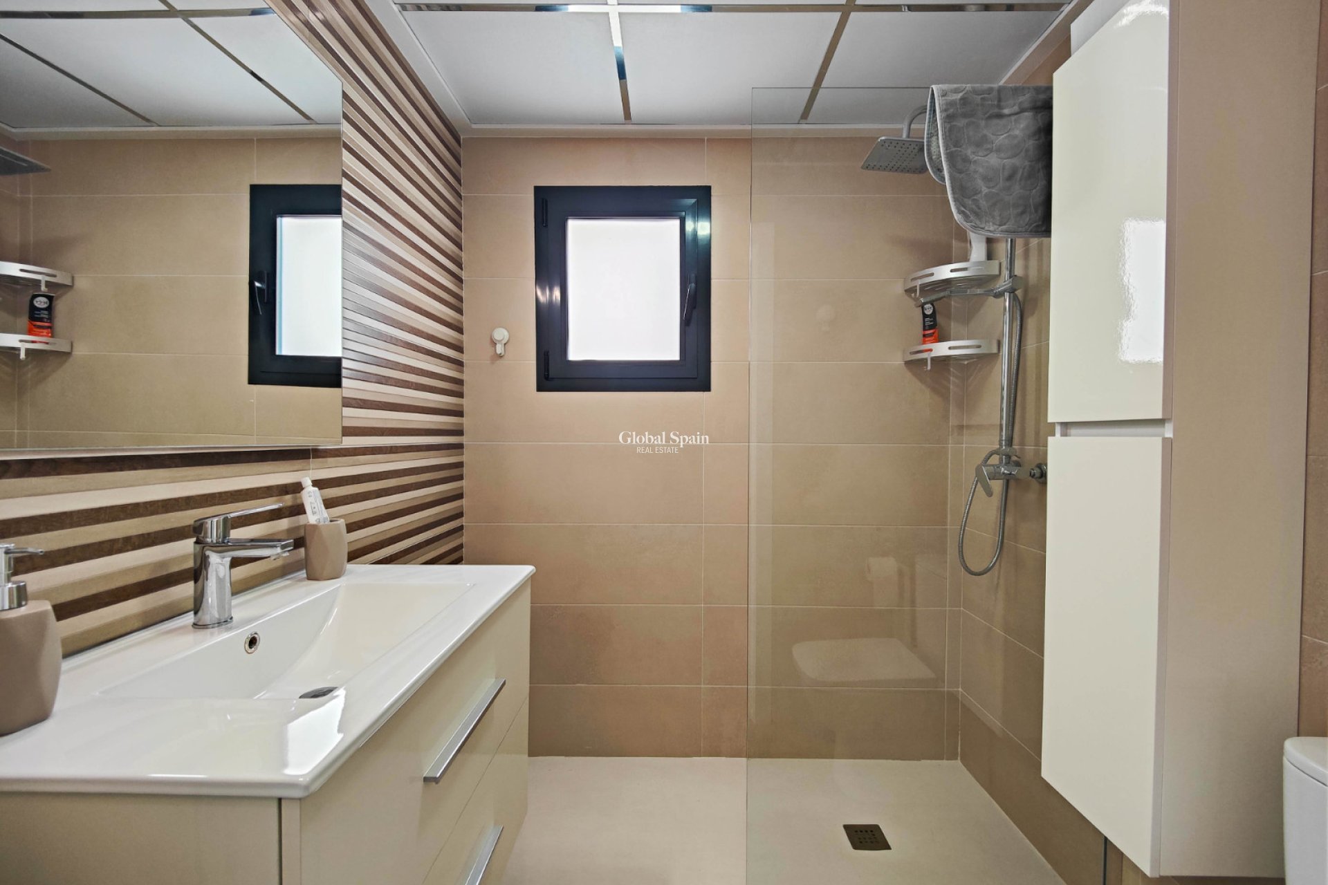 Resale - APARTMENT -
GUARDAMAR DEL SEGURA - Costa Blanca