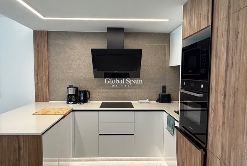 Resale - APARTMENT -
GUARDAMAR DEL SEGURA - Costa Blanca